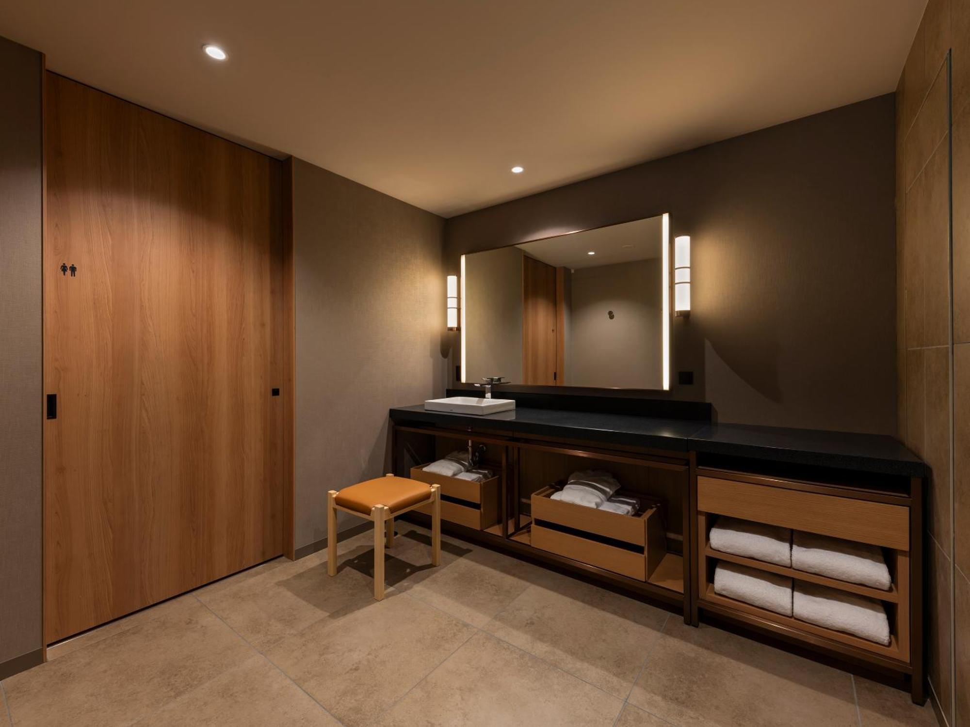 Mitsui Garden Hotel Kyoto Sanjo Premier Екстериор снимка
